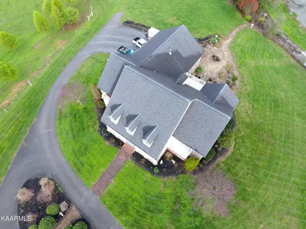 3182 Bridgewater Blvd, Morristown, TN 37814