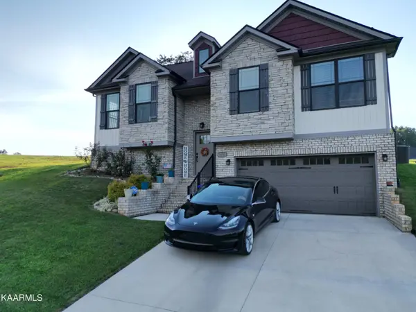 3182 Bridgewater Blvd, Morristown, TN 37814