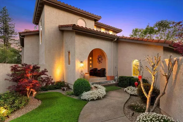 21950 Oak Ridge DR, Grass Valley, CA 95945