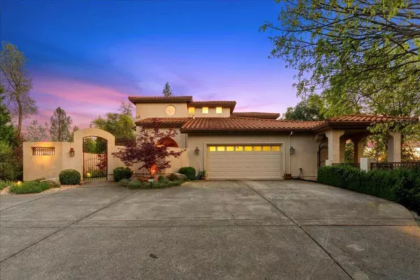 21950 Oak Ridge DR, Grass Valley, CA 95945