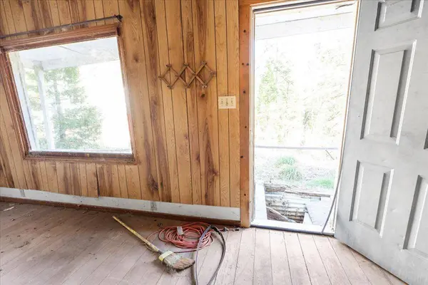 353 Main ST, Alleghany, CA 95910