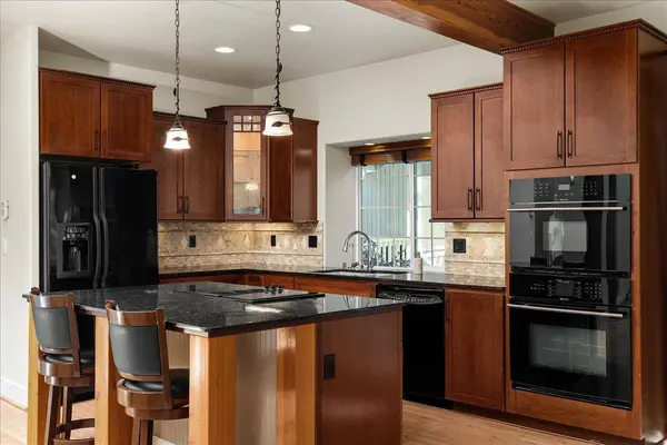 18706 Shirley LN, Grass Valley, CA 95949
