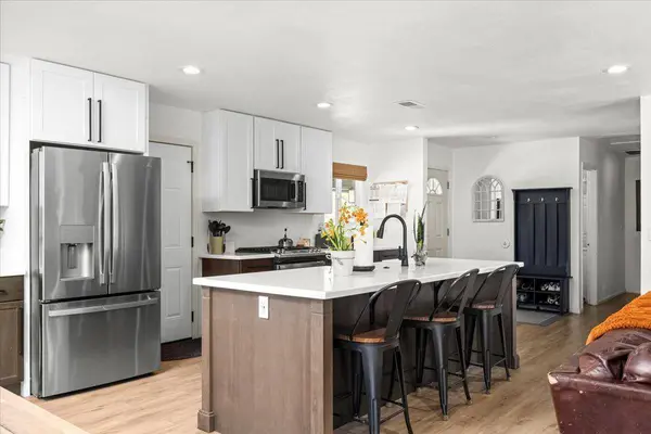 10380 Horton ST, Penn Valley, CA 95946
