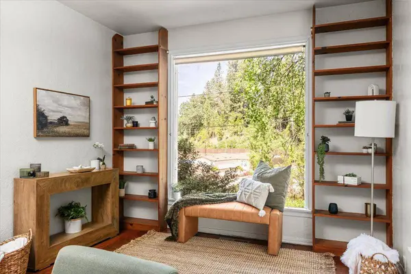 329 Race ST, Grass Valley, CA 95945