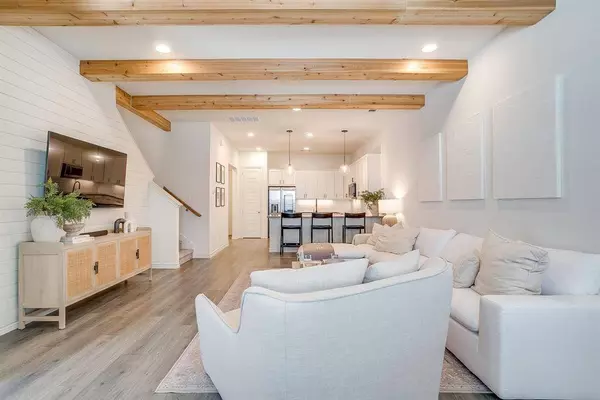 2829 Stanley Avenue, Fort Worth, TX 76110