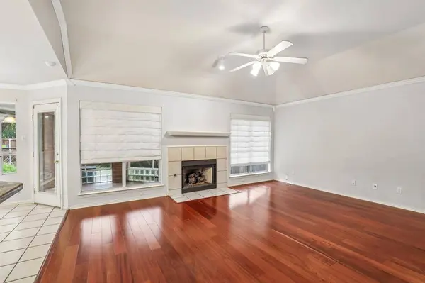 4124 Cory Lee Court, Arlington, TX 76015