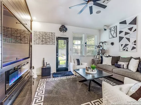 8319 Oak Harvest, San Antonio, TX 78254