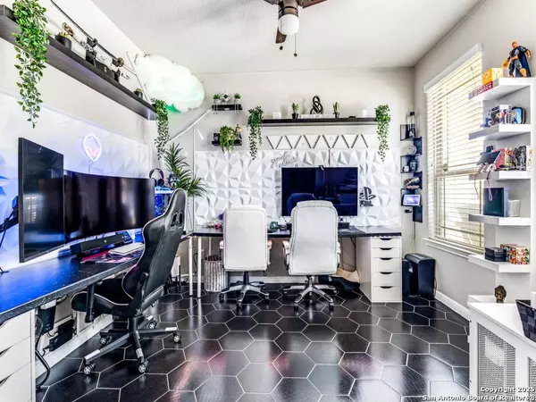 8319 Oak Harvest, San Antonio, TX 78254