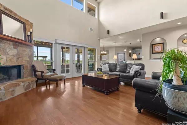 330 Ferryboat, New Braunfels, TX 78130