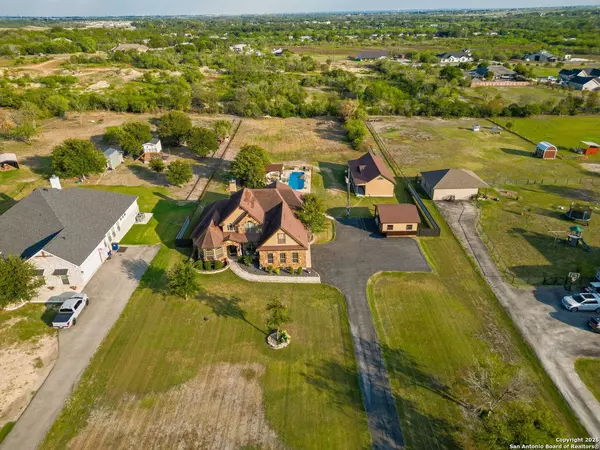 330 Ferryboat, New Braunfels, TX 78130