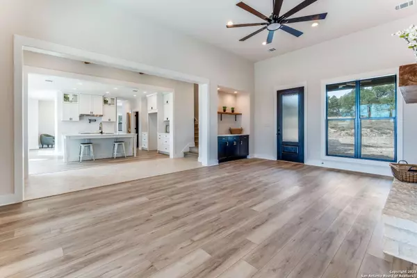 166 Restless Wind, Spring Branch, TX 78070