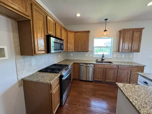 13710 W 107th St N, Sedgwick, KS 67135