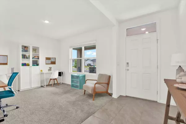 5851 HALEWOOD WAY, Wesley Chapel, FL 33545