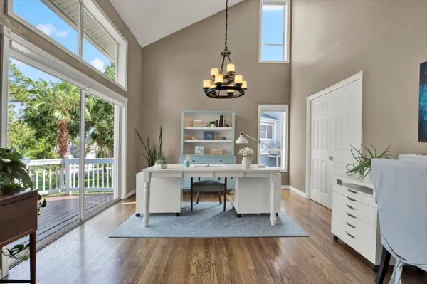 748 SOUNDVIEW DR, Palm Harbor, FL 34683