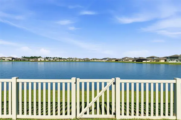 3643 FOREST PATH DR, Plant City, FL 33565