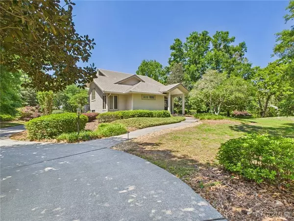 3944 N Pine Valley LOOP, Lecanto, FL 34461