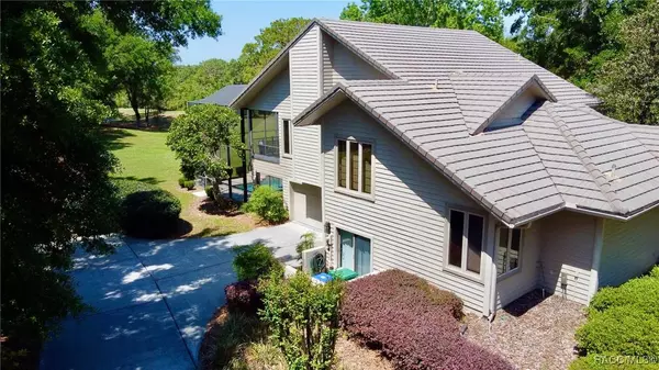 3944 N Pine Valley LOOP, Lecanto, FL 34461