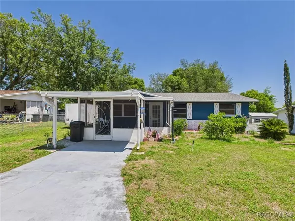 11 Donna ST, Beverly Hills, FL 34465