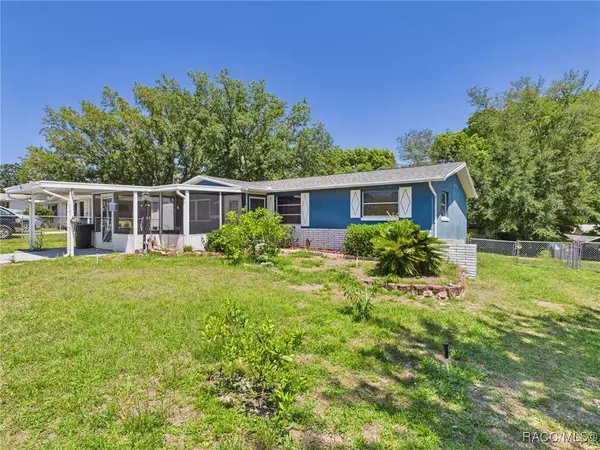 11 Donna ST, Beverly Hills, FL 34465