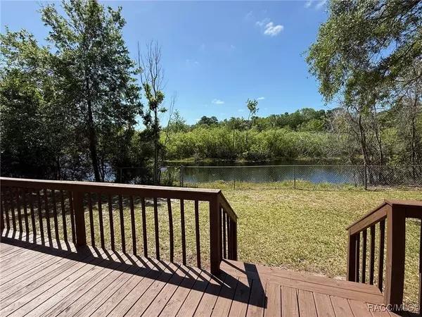 5500 S Withlapopka DR, Floral City, FL 34436