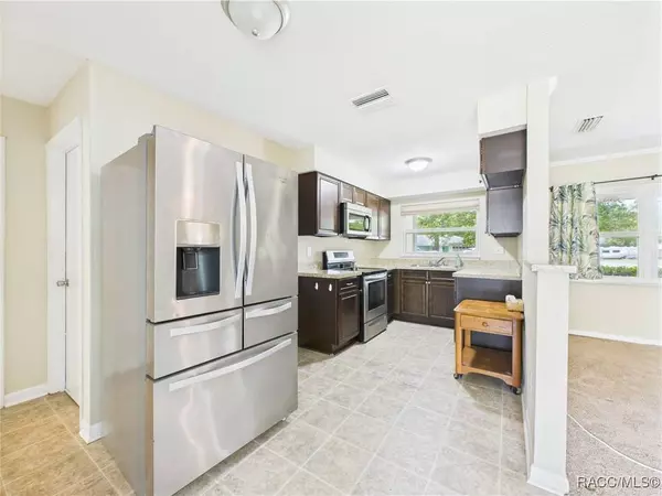 3651 S College AVE, Inverness, FL 34452