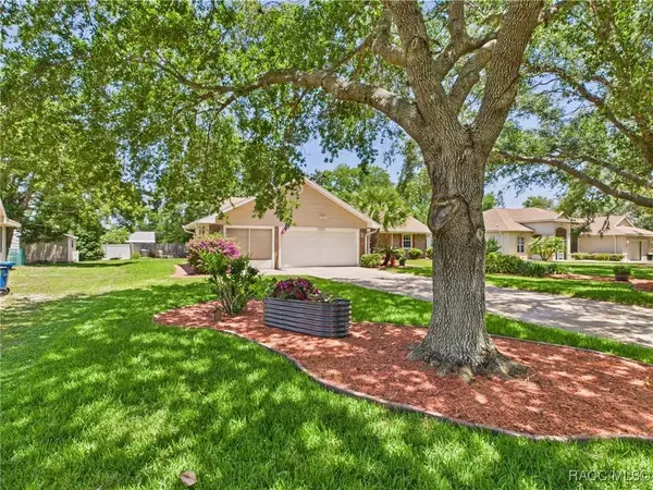 2454 N Brentwood CIR, Lecanto, FL 34461