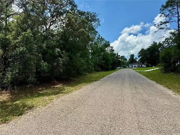 2628 W Scilla DR, Dunnellon, FL 34434