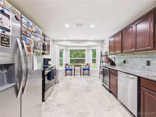 8456 N Dove Orchid DR, Citrus Springs, FL 34434