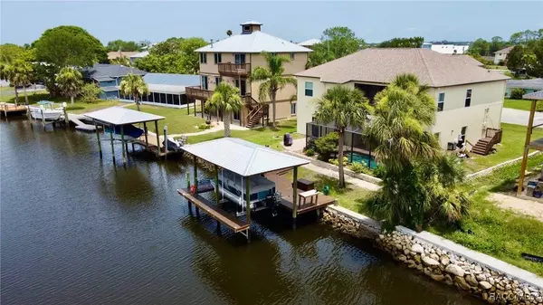 11730 W Sunnybrook CT, Crystal River, FL 34429