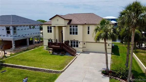 11730 W Sunnybrook CT, Crystal River, FL 34429