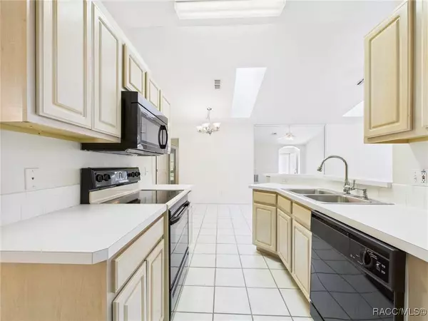 2404 SW 20th TER, Ocala, FL 34471