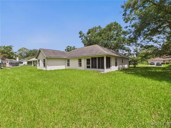 5990 SE 5th PL, Ocala, FL 34472
