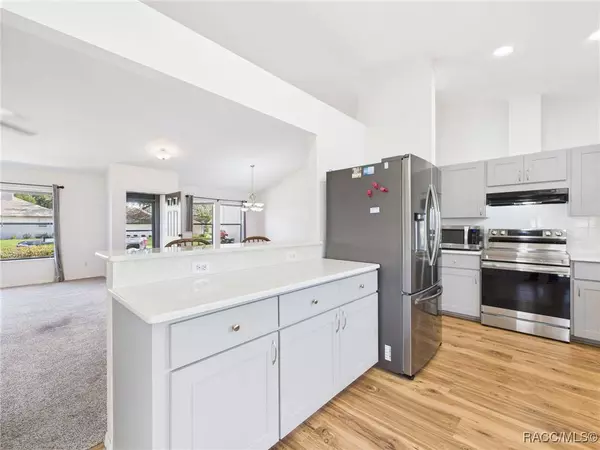 6258 W Lexington DR, Crystal River, FL 34429