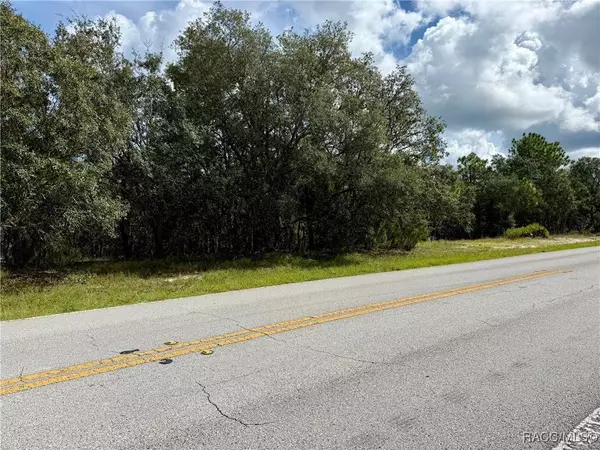 5283 W Mustang BLVD, Beverly Hills, FL 34465