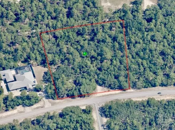 5283 W Mustang BLVD, Beverly Hills, FL 34465