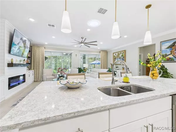 4 Crossandra DR, Homosassa, FL 34446