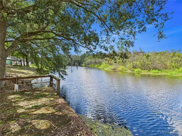 5540 S Blue Dolphin WAY, Floral City, FL 34436