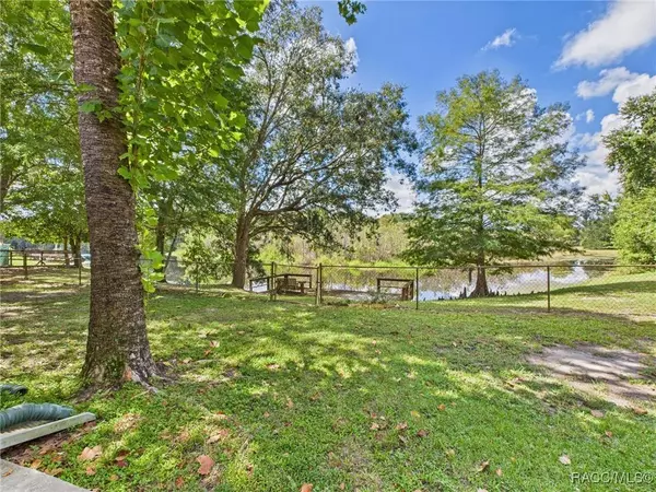 5540 S Blue Dolphin WAY, Floral City, FL 34436