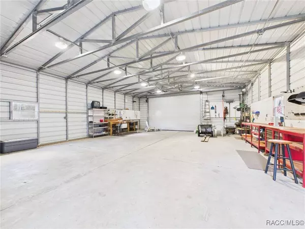 5198 N Sierra Vista DR, Crystal River, FL 34428