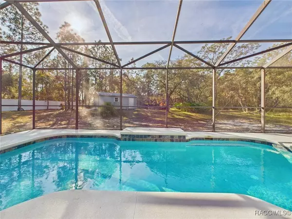 5246 W Piute DR, Beverly Hills, FL 34465