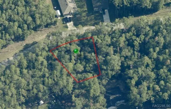 1926 W Rolling PL, Citrus Springs, FL 34434