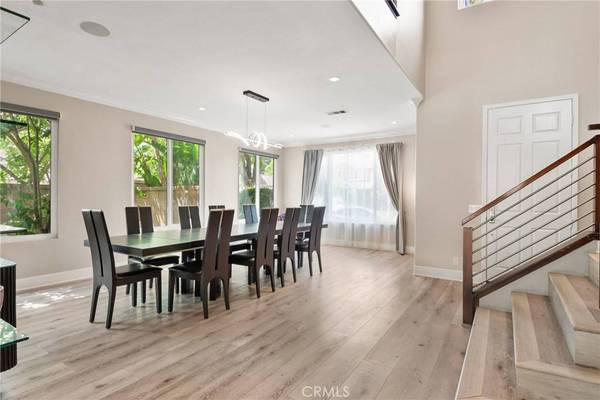 15 Medlar, Irvine, CA 92618