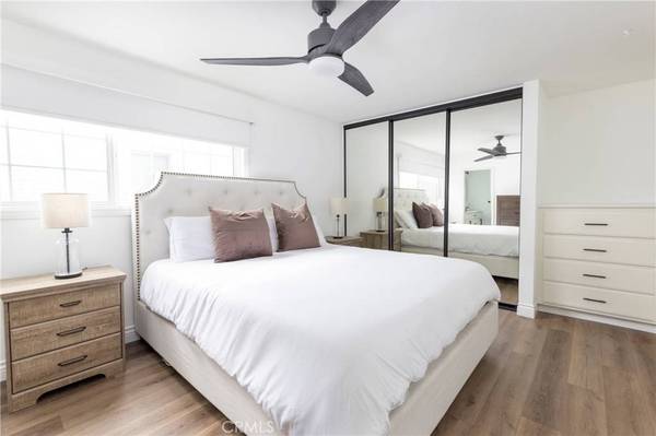 116 E Balboa BLVD, Newport Beach, CA 92661