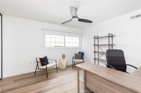 116 E Balboa BLVD, Newport Beach, CA 92661