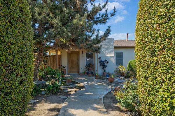 419 Irvine AVE, Newport Beach, CA 92663