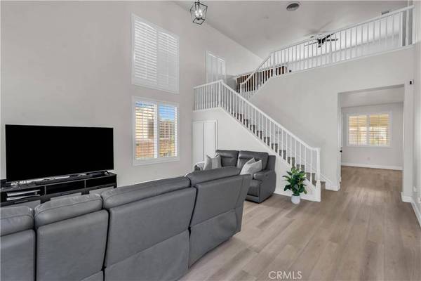 38254 Willowick Dr., Murrieta, CA 92563