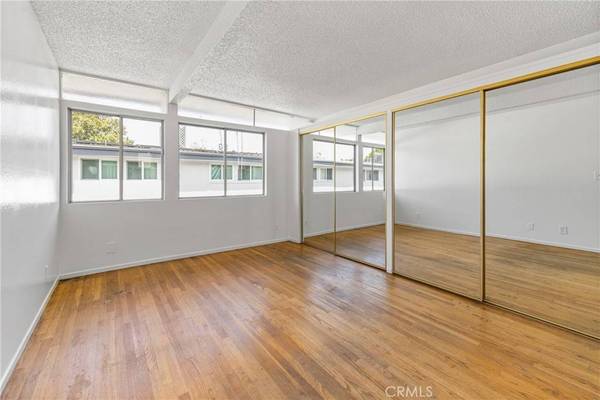 403 Orion WAY, Newport Beach, CA 92663