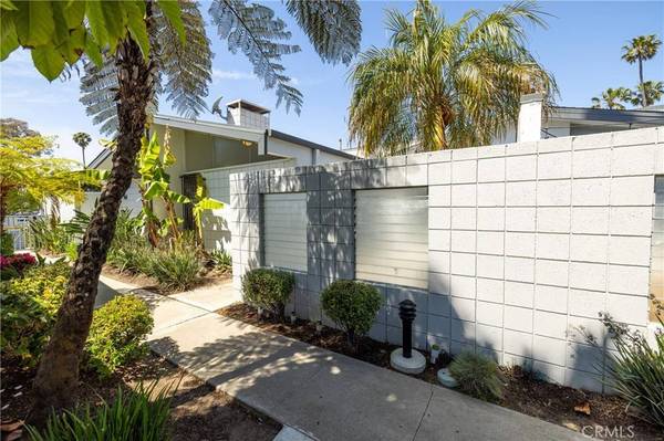 403 Orion WAY, Newport Beach, CA 92663