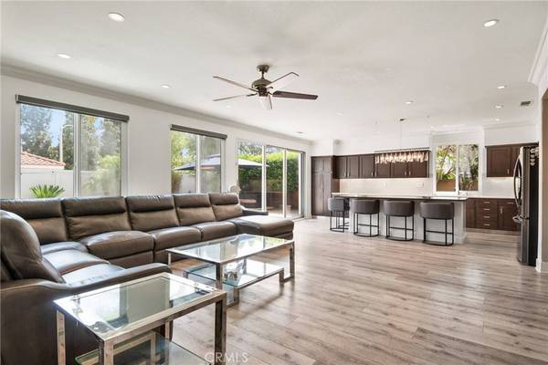 15 Medlar, Irvine, CA 92618