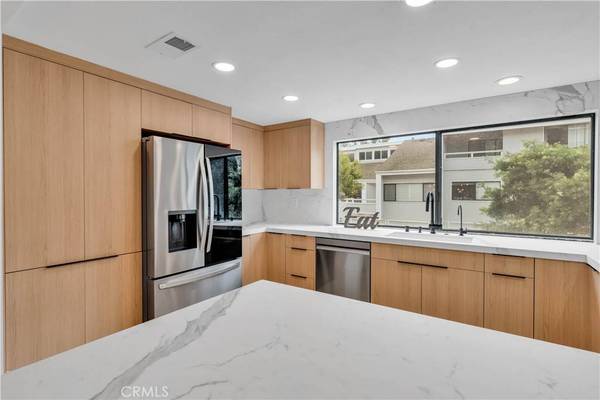 2 Encore CT #248, Newport Beach, CA 92663